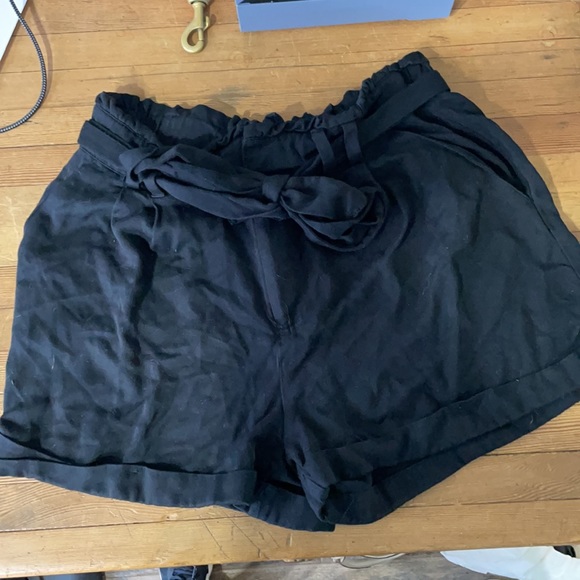 FR21 BLACK SHORTS - Picture 9 of 10